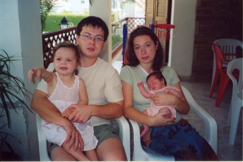 newfamily.jpg (66293 bytes)