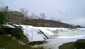 Another photo of town hall and the falls