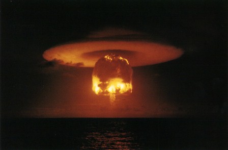 bombah.jpg (19865 byte)