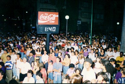 Show na praca de Tres Coracoes