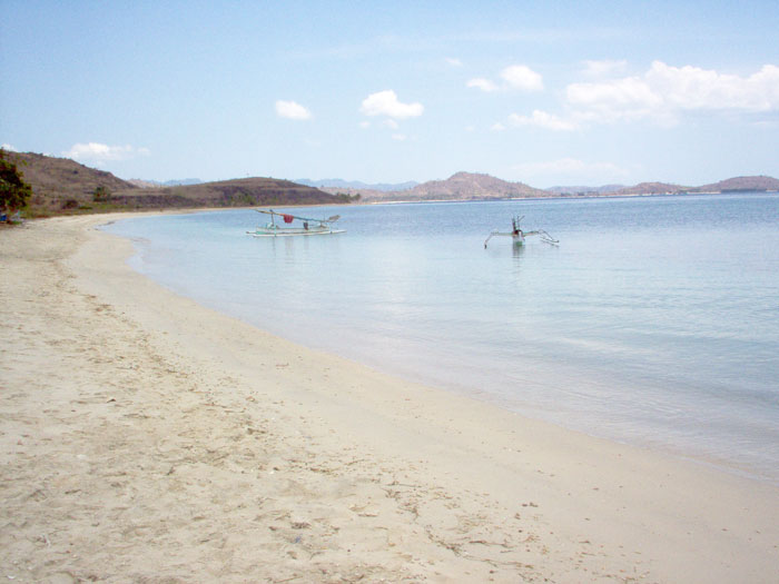 Land for sale beachfront Sekotong Lombok Indonesia