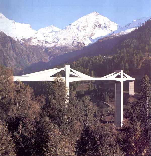 The 160 meter long bridge designed by Menn.