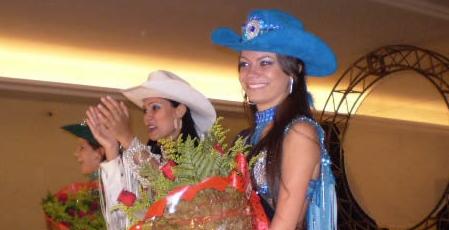 Foto da Rainha da Festa do Peão de Guaira Bárbara Lelis Robin...Foto da Garota Rodeio de Guaira 2007