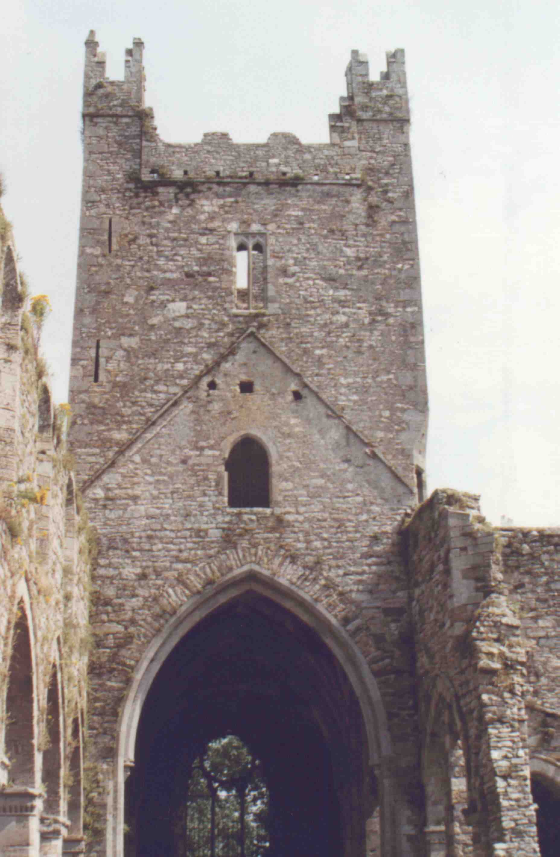 Jerpoint Abbey - la torre del '400