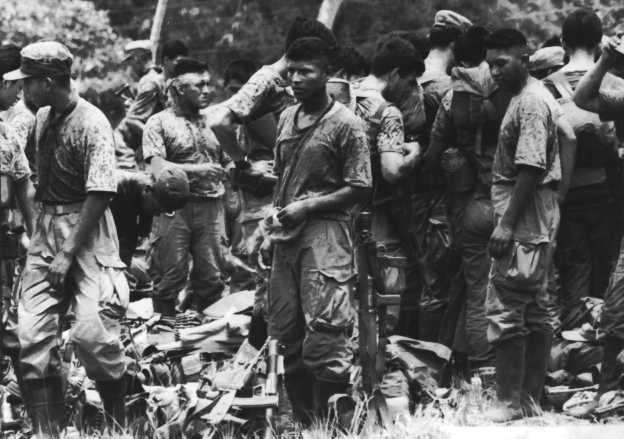 Los soldados peruanos, calificados con justicia como los Gigantes del Cenepa, a pesar de las dificultades que se les presentaron vencieron al enemigo alevoso y cobarde en el Cenepa cubriéndolo con el baldón de la derrota