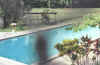 piscina.jpg (32104 bytes)