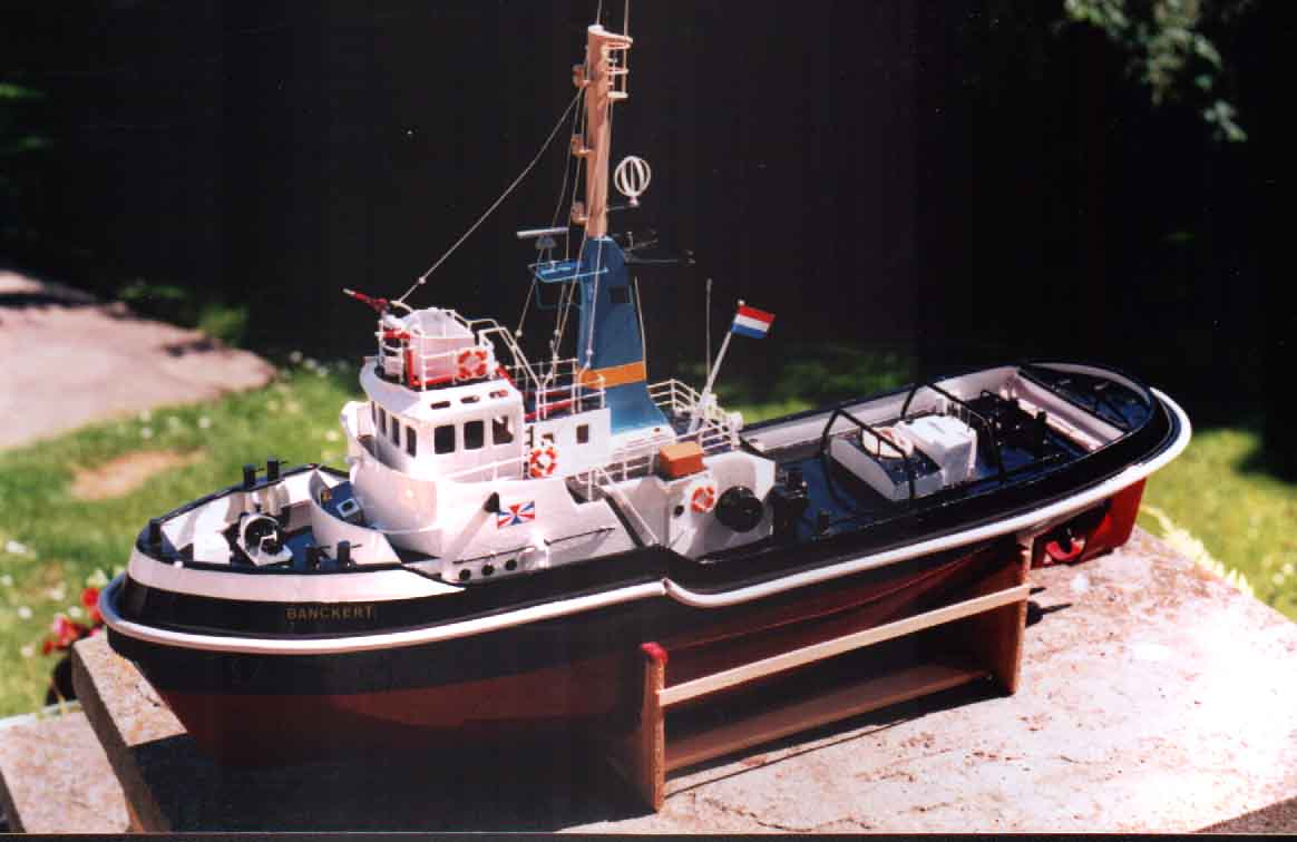 Dutch tug "Banckert" built from a Billings kit.