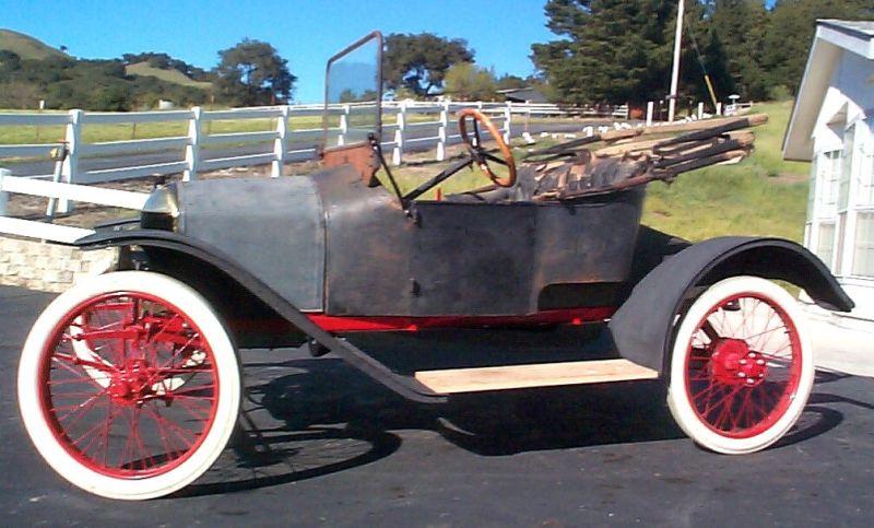 1914 Grant Model M roadster left profile click To enlarge