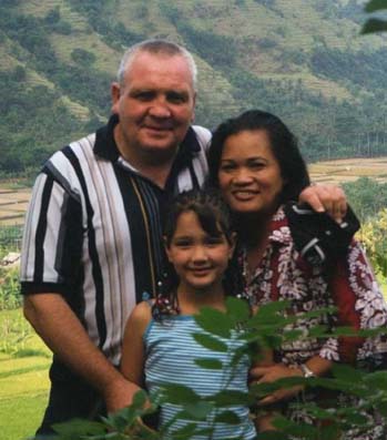 family2.jpg (56609 bytes)