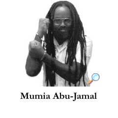Mumia Abu-Jamal mit Handschellen