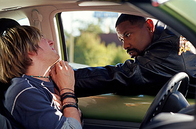 ...Denzel's most off-da-hook role yet...not a good first date movie especially if she digs nice-guy Denzel---cuz HE AIN'T HERE!...This time around Denzel is evil-incarnate with a badge...and he WILL blast you first and plant weapons later.