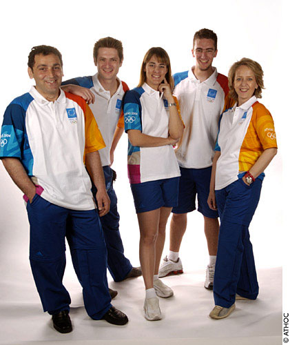 Uniform8_f.jpg (51861 bytes)