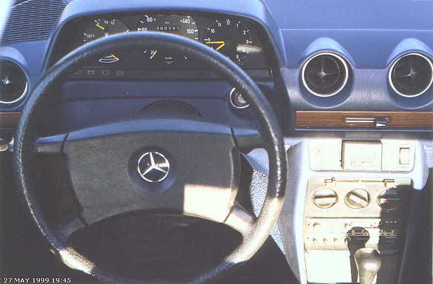 Sveinn's MercedesBenz W123