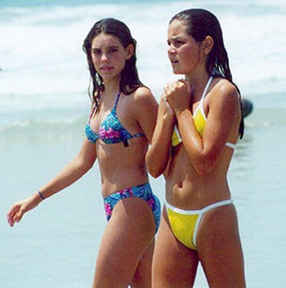 Teenies in Bikinis