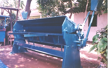 Mesin Tekuk Plate Mesin Tekuk Plate