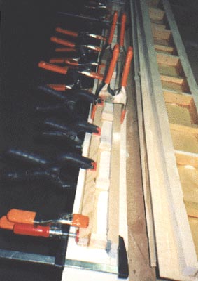 marine varnish for moisture protection