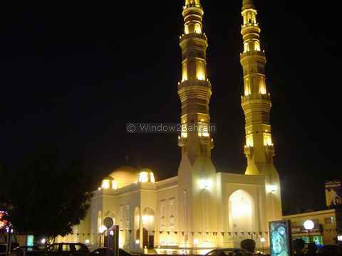 Mosque in Salmaniya Photo 8