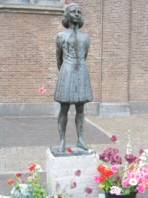 Click here to see other photos from Holland.