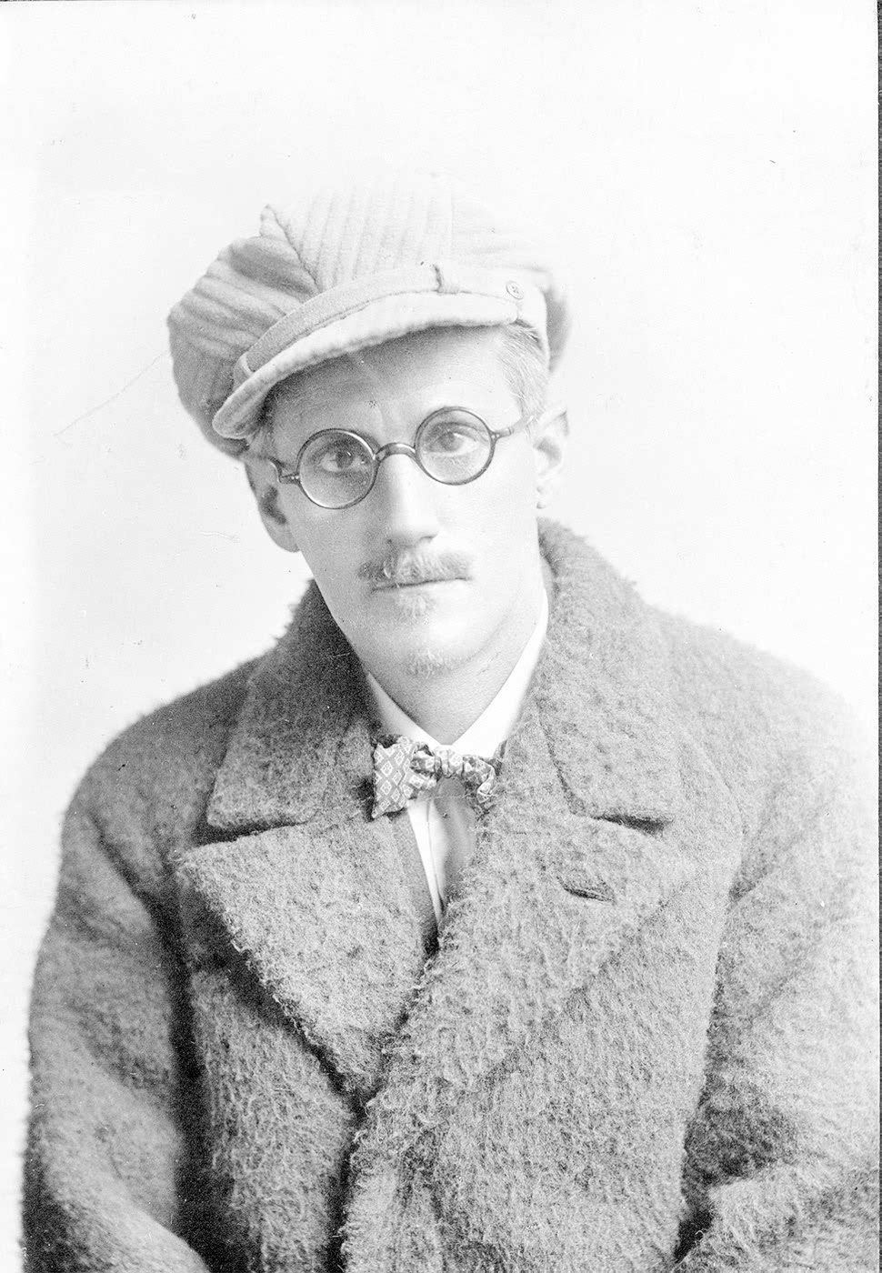 james joyce a little cloud A little cloud by james joyce - eight years before he had seen his friend off at the north wall and wished him godspeed gallaher had got on you could tell that at once by his travelled. james joyce a little cloud A little cloud by james joyce - eight years before he had seen his friend off at the north wall and wished him godspeed gallaher had got on you could tell that at once by his travelled.