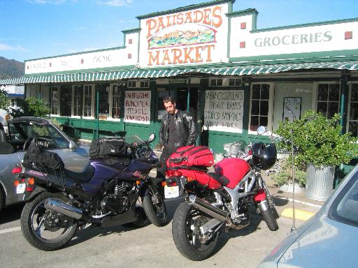 Palisades Market