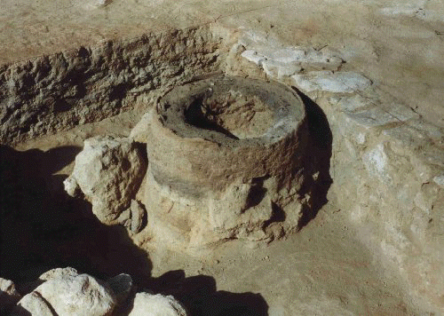 Figure xvii) Oven, with stoke-hole at front
