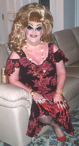 I Read Today The Dolly Parton Has Hurt Her Back After Holding Up Those Monsters All These Years It Is No Surprise To Me I Read Today The Dolly Parton Has Hurt Her Back After Holding Up Those Monsters All These Years It Is No Surprise To Me