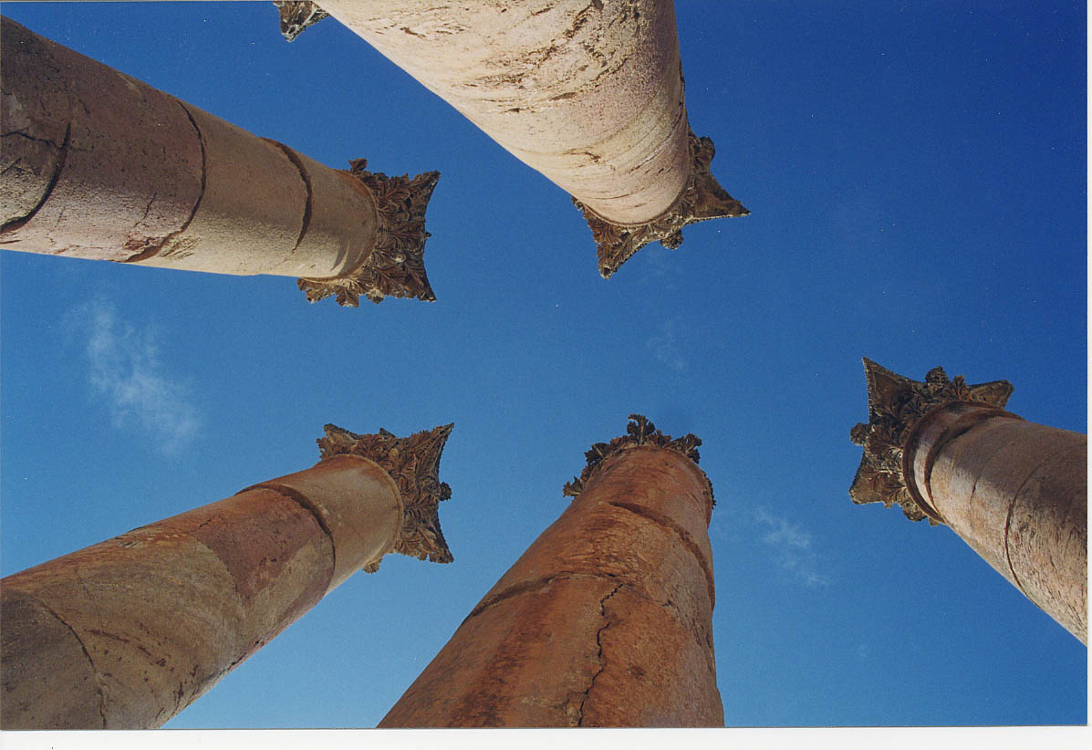 View of the columns of Jerrash