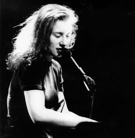 Tori, a piano and a microphone