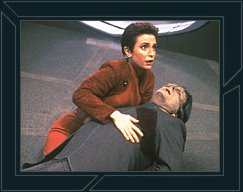 Kira comes to terms with the wronfulness of indiscriminate hatred for Cardassians