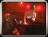 Lola singing