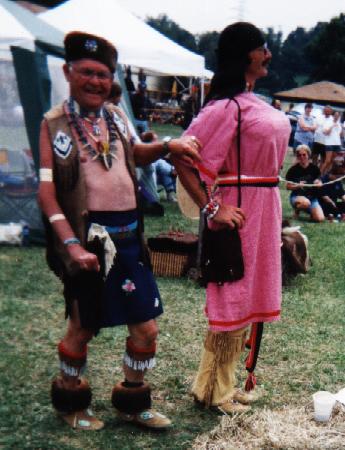 THUNDERBEAR AND TURTLE.JPG (34743 bytes)