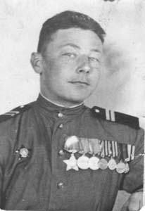 1945