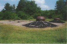 Bloc 14 showing a depressed 135 mm turret