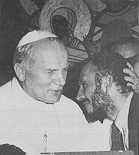 Juan Pablo II y KiKo