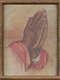 hands7.jpg (13316 bytes)