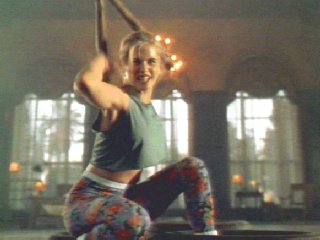 Kristy Swanson as our heroine