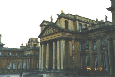 Blenheim Palace: Front View