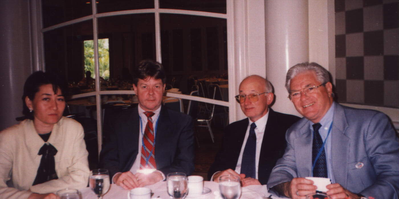 HKU Professor John BURNS, former Australian Public Service Commission Chair et al #a3