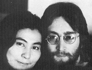 John Lennon and Ono Yoko