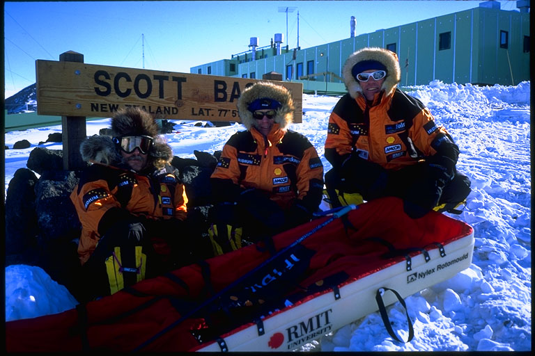 Peter Hillary a ostatn� �lenov� expedice