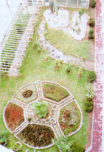 school3.JPG (21697 bytes)