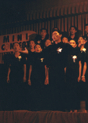 Mini Concert 2: Ebzan bersolis dalam A Time for Us.