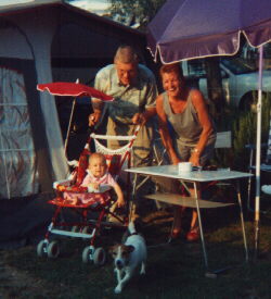 Krizia with grandparents and Jackie.