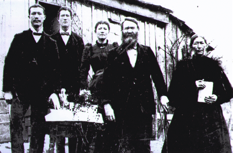 Lewis Fluharty and family
