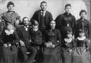 sedlacek_frank_anna.jpg (52472 bytes)
