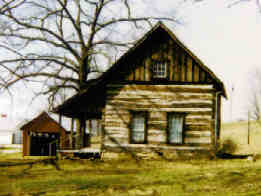 Cabin.jpg (8414 bytes)