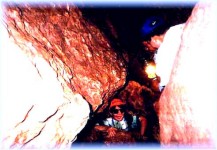 cave.jpg (44235 bytes)