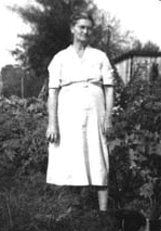 violabowden05.gif (15001 bytes)