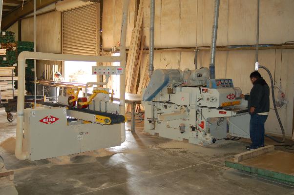 Machine-Saw & Planer