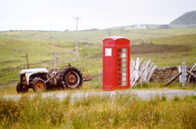 telephoneboxkilvaxter.JPG